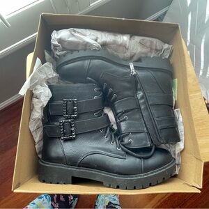 Jessica Simpson Black Combat Boots